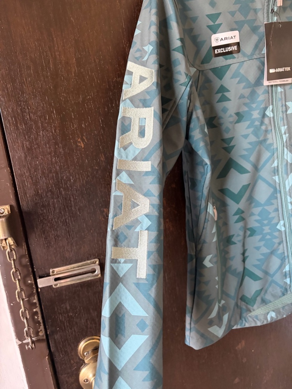 Ariat New team softshell pinewood green women’s jacket. Size XL NWT price firm! - Picture 4 of 9